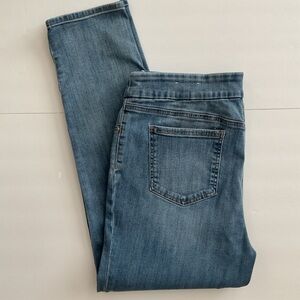 Chicos Pull On Jegging Jeans Womens Size 16R / 3R